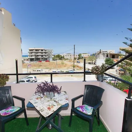 Apartment Kostas Amoudara